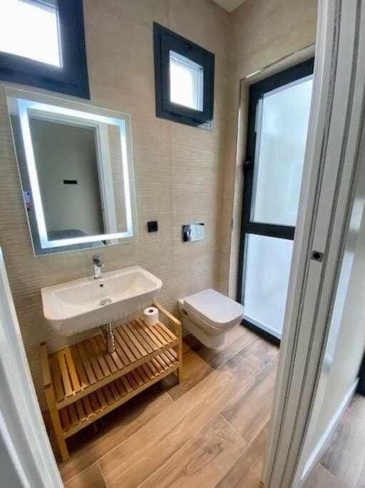 Moderno Apartamento Centro Sevilla Esterno foto