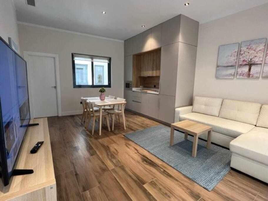Moderno Apartamento Centro Sevilla Esterno foto