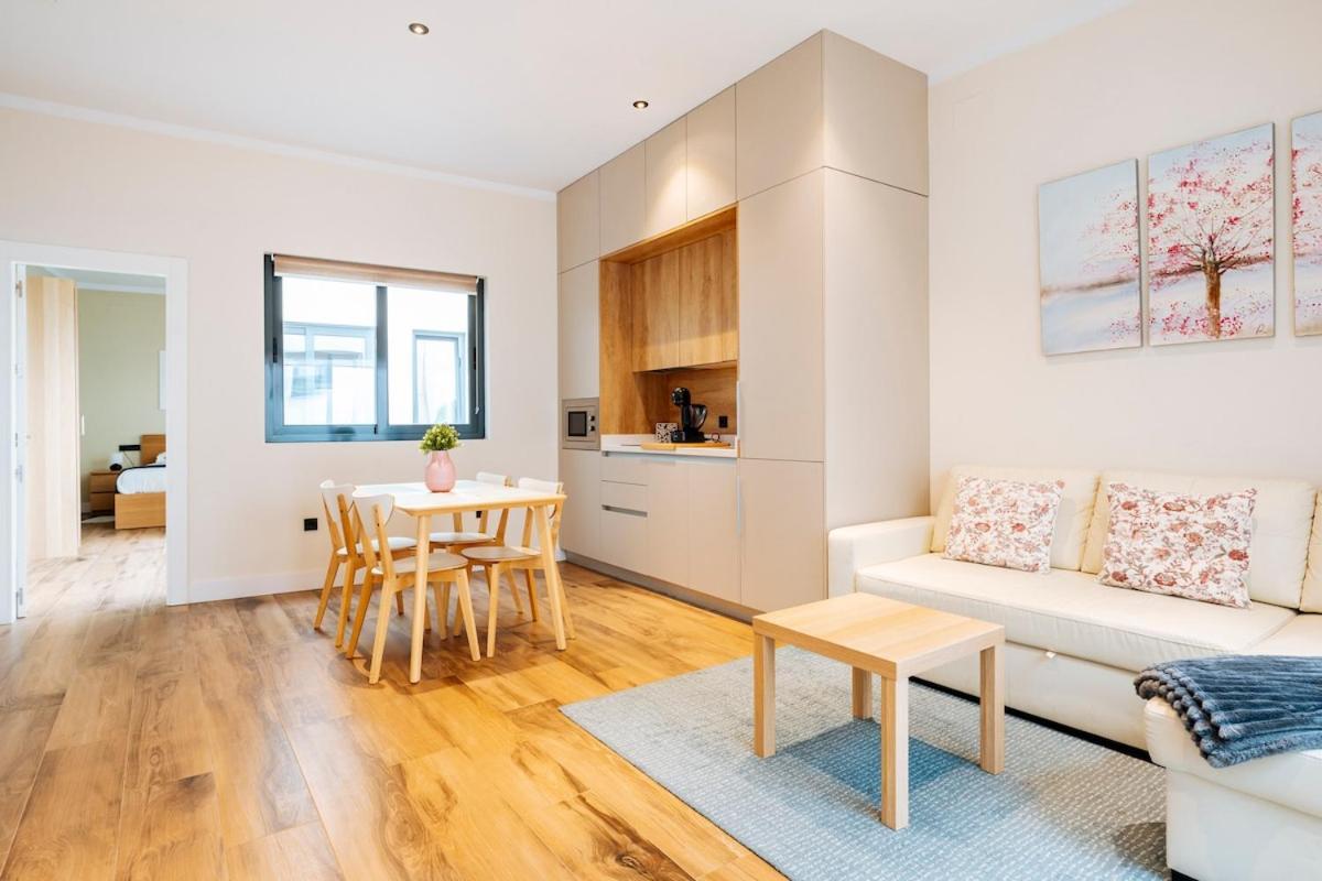 Moderno Apartamento Centro Sevilla Esterno foto